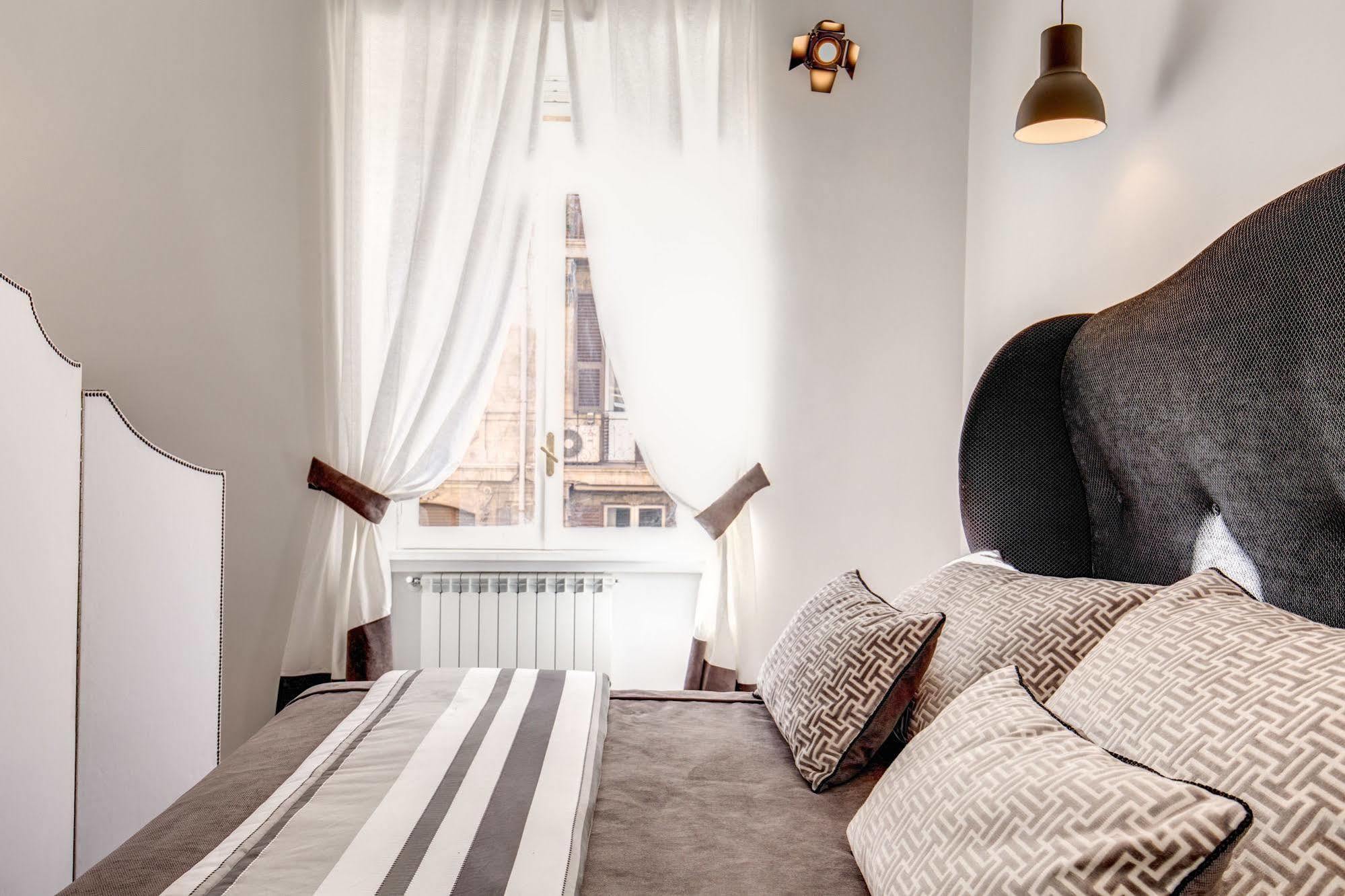 Residenza Bourbon Hotell Rom Exteriör bild